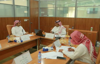 The Applied College at Prince Sattam Bin Abdulaziz University holds the third meeting of the Executive Council