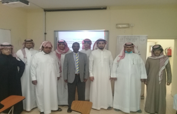 Students at Al Kharj Community College learn about the steps for conducting scientific research