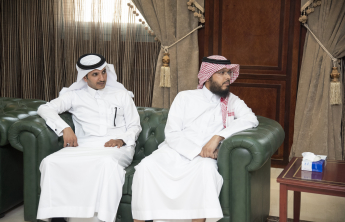 University rector receives the annual report of the Community College of al-Kharj