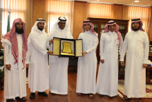 Under the auspices of the vice-rector for Academic and Educational Affairs, Community College of al-Kharj honours dean of the PYP